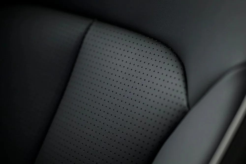 JAECOO 5 synthetic leather seat stitching detail